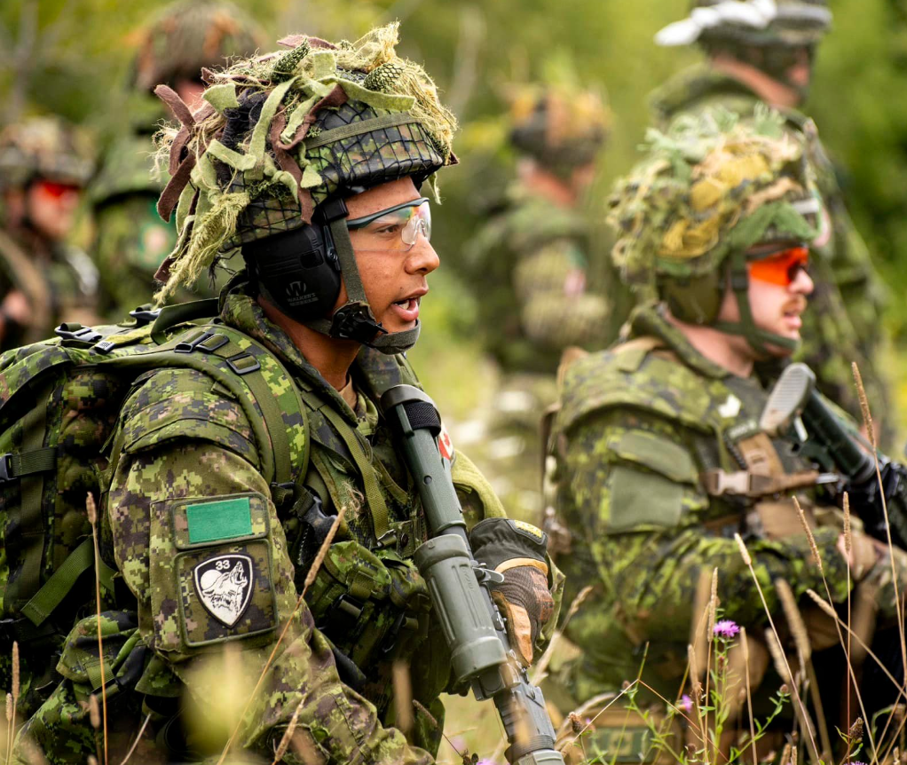 Canadian Army Training taking place in North Bay