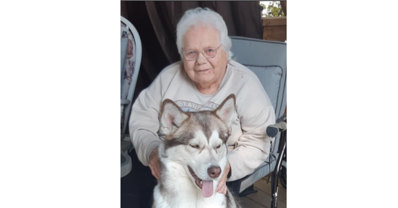 Rachel Mayotte (née Savage)