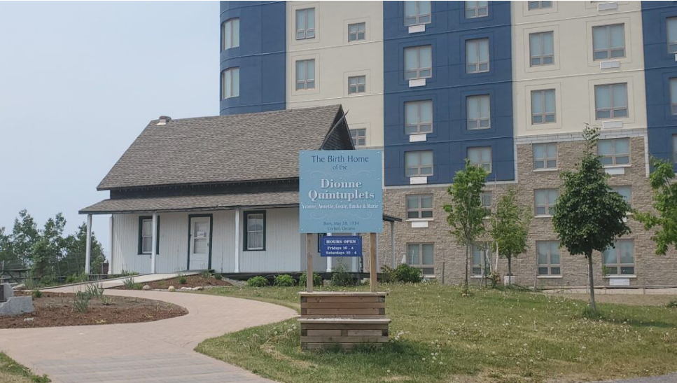 Annette Dionne passes away at the age of 91