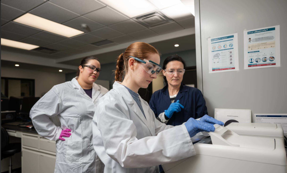 Federal investment expands genomics and biotechnology research at Canadore College