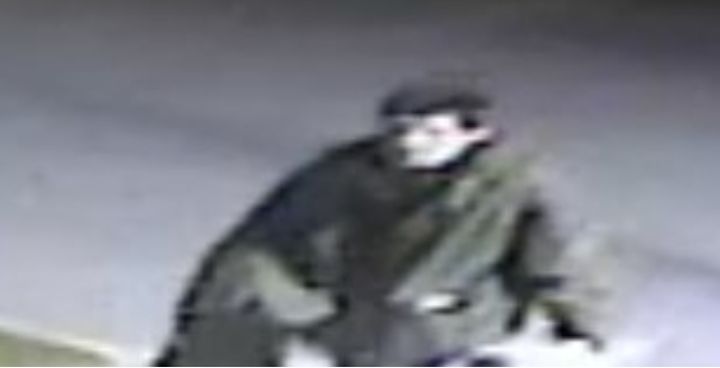 North Bay Police Seeking Assistance to Identify Thief