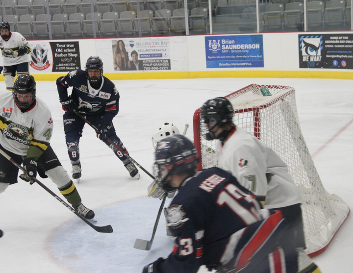 Mannheim blanks Powassan at Cottage Cup Showcase