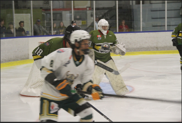 Powassan holds off Elliot Lake