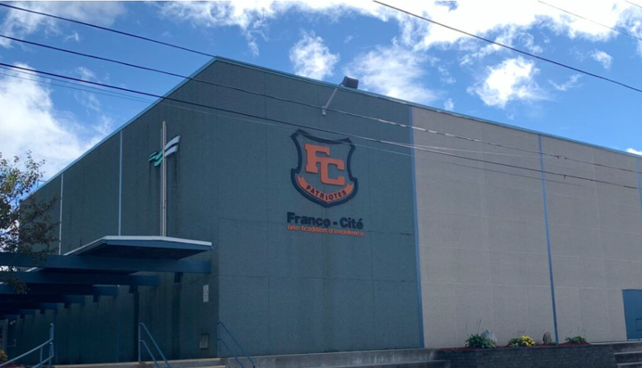 Silver anniversary food drive for Franco Cité