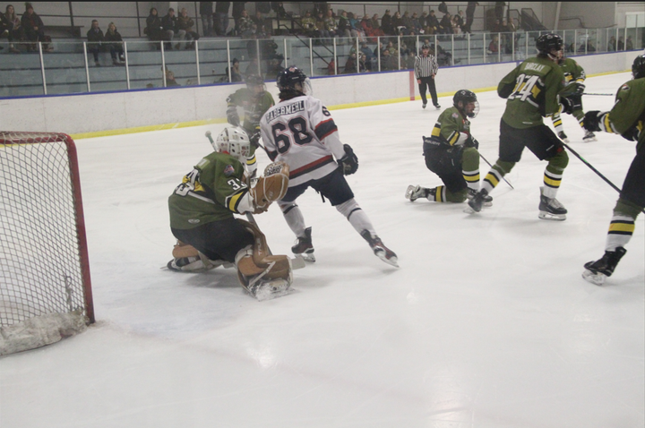 Voodoos strike quickly and often in downing Rapids