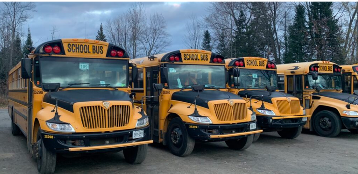 Alouette Bus Lines and union reach agreement, buses resume Monday