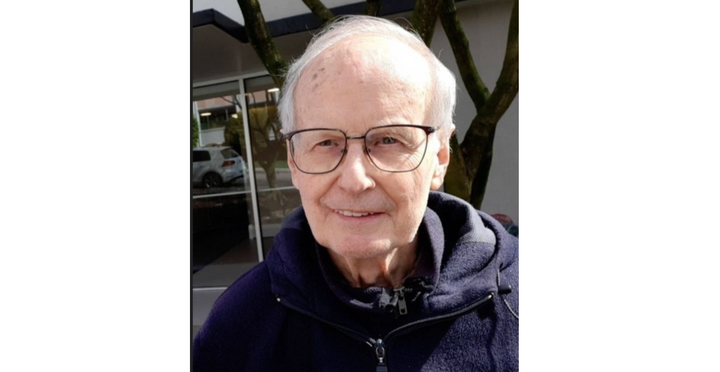 Robert Wayne MacKinnon