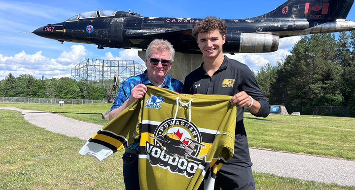 Voodoos sign Trappers captain